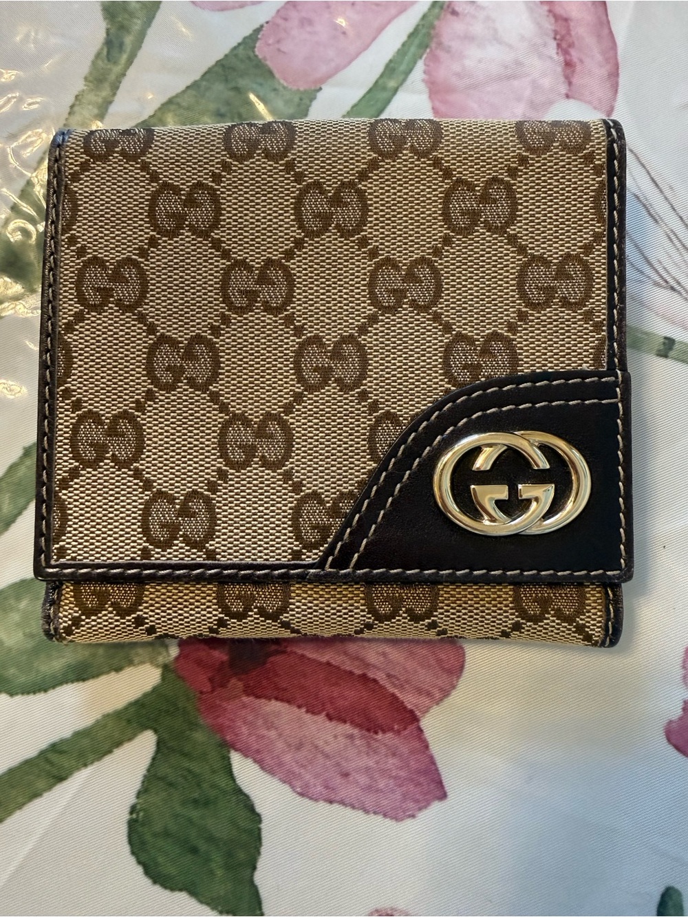 Gucci Brown Beige GG Canvas Compact Wallet with Gold Logo Accent